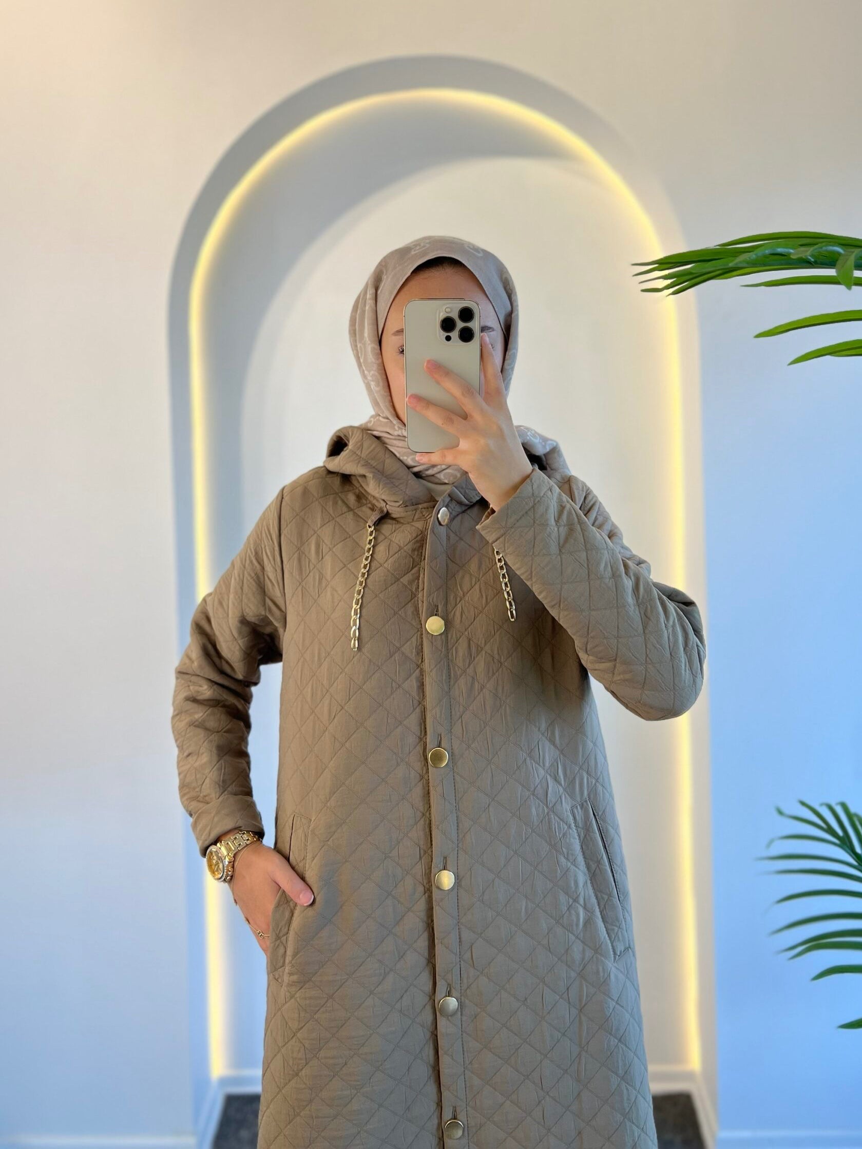 Kapitone Mont