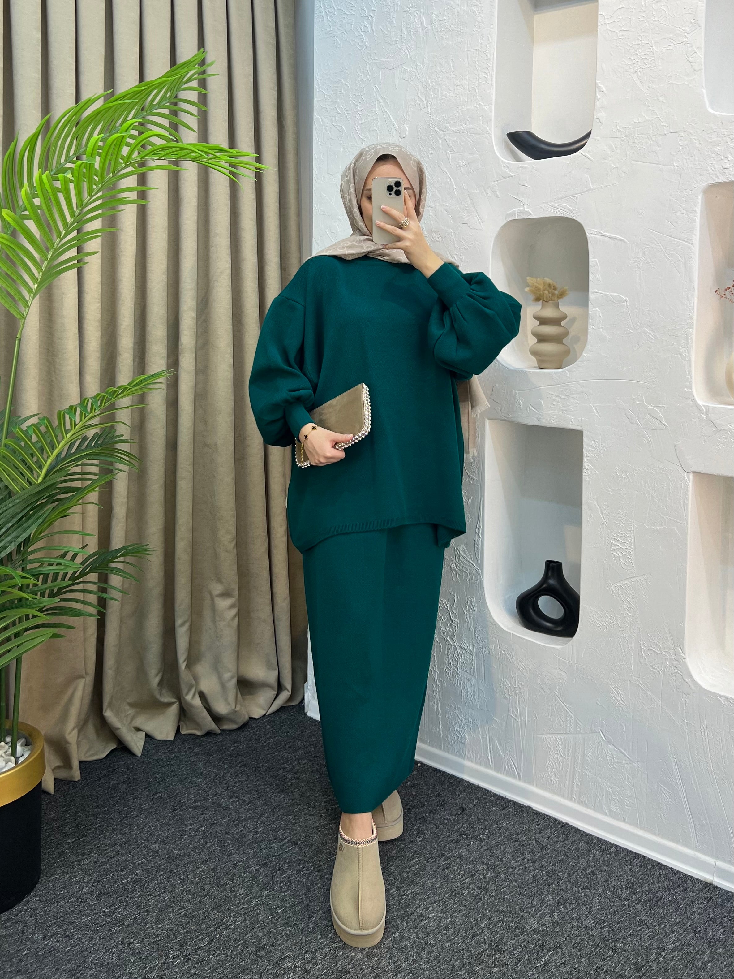 Roza Etekli Triko Takım