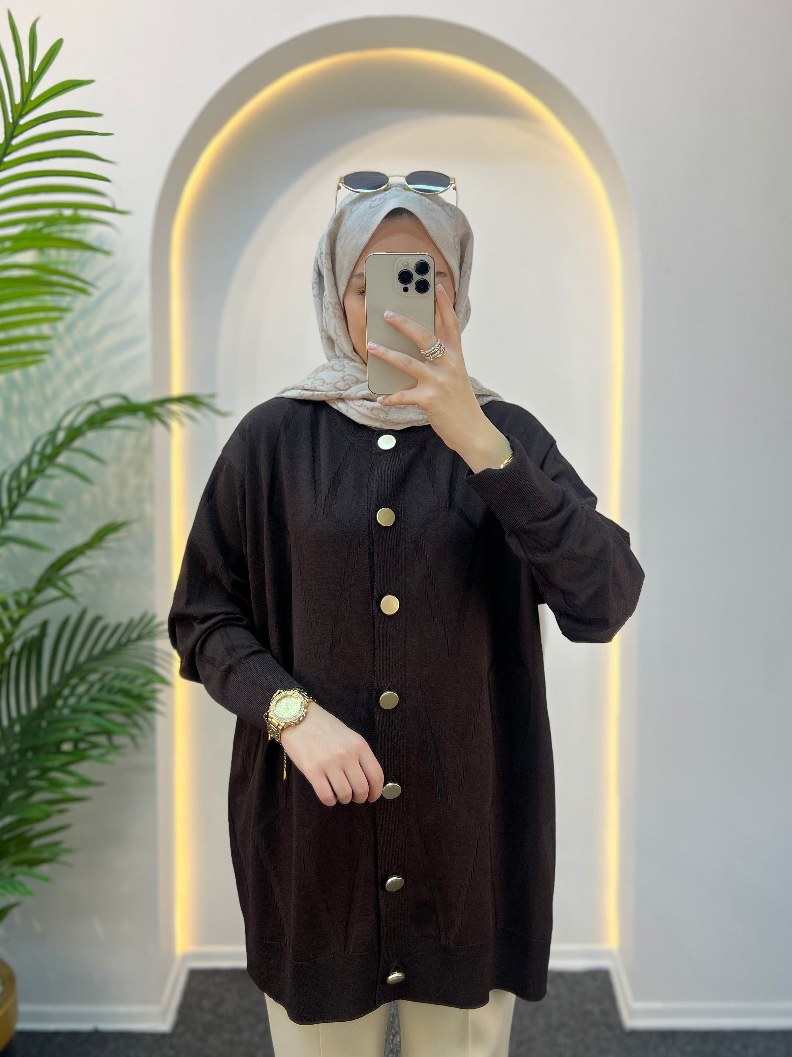 Alya Merserize  Hırka