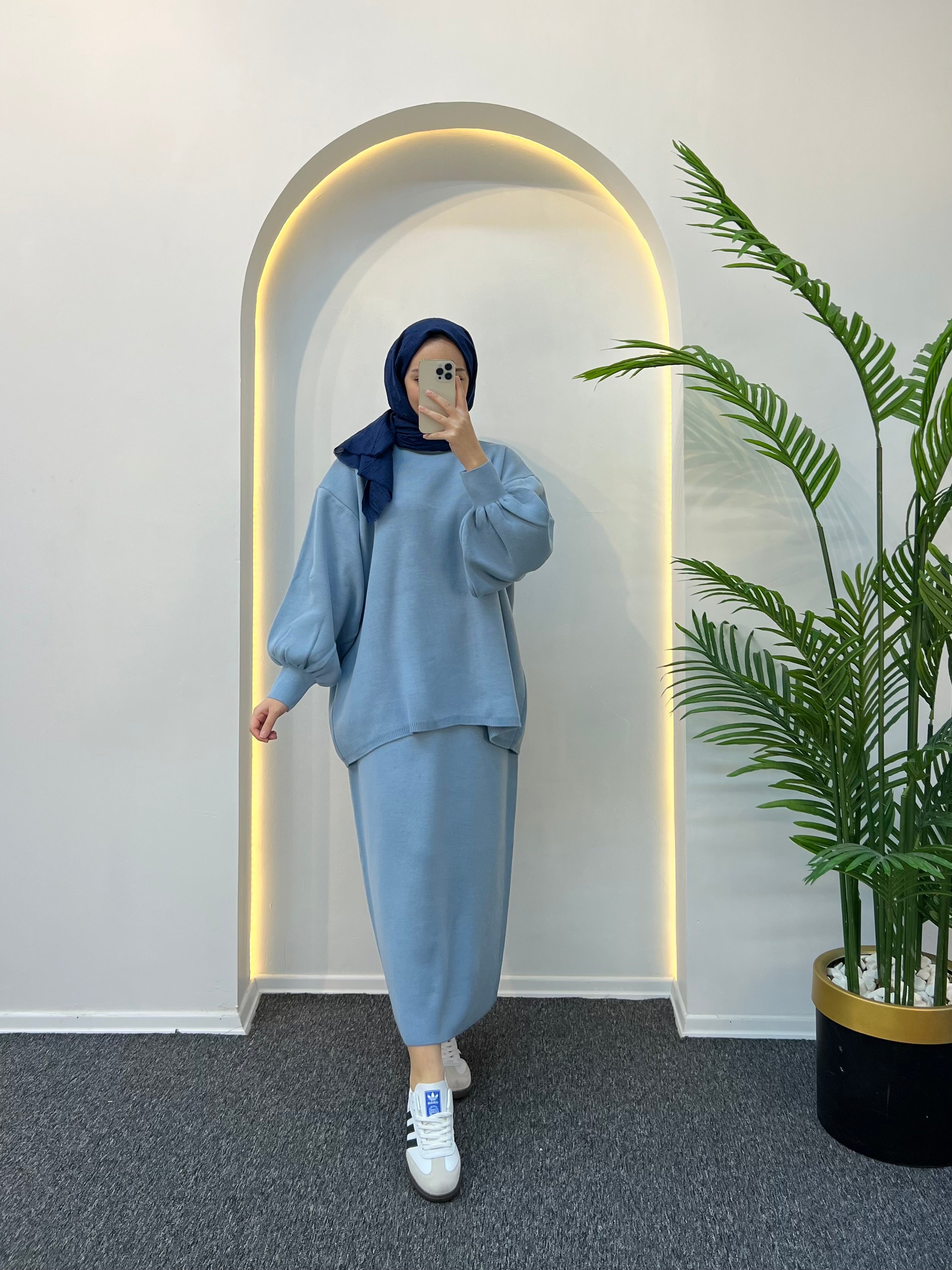 Roza Etekli Triko Takım