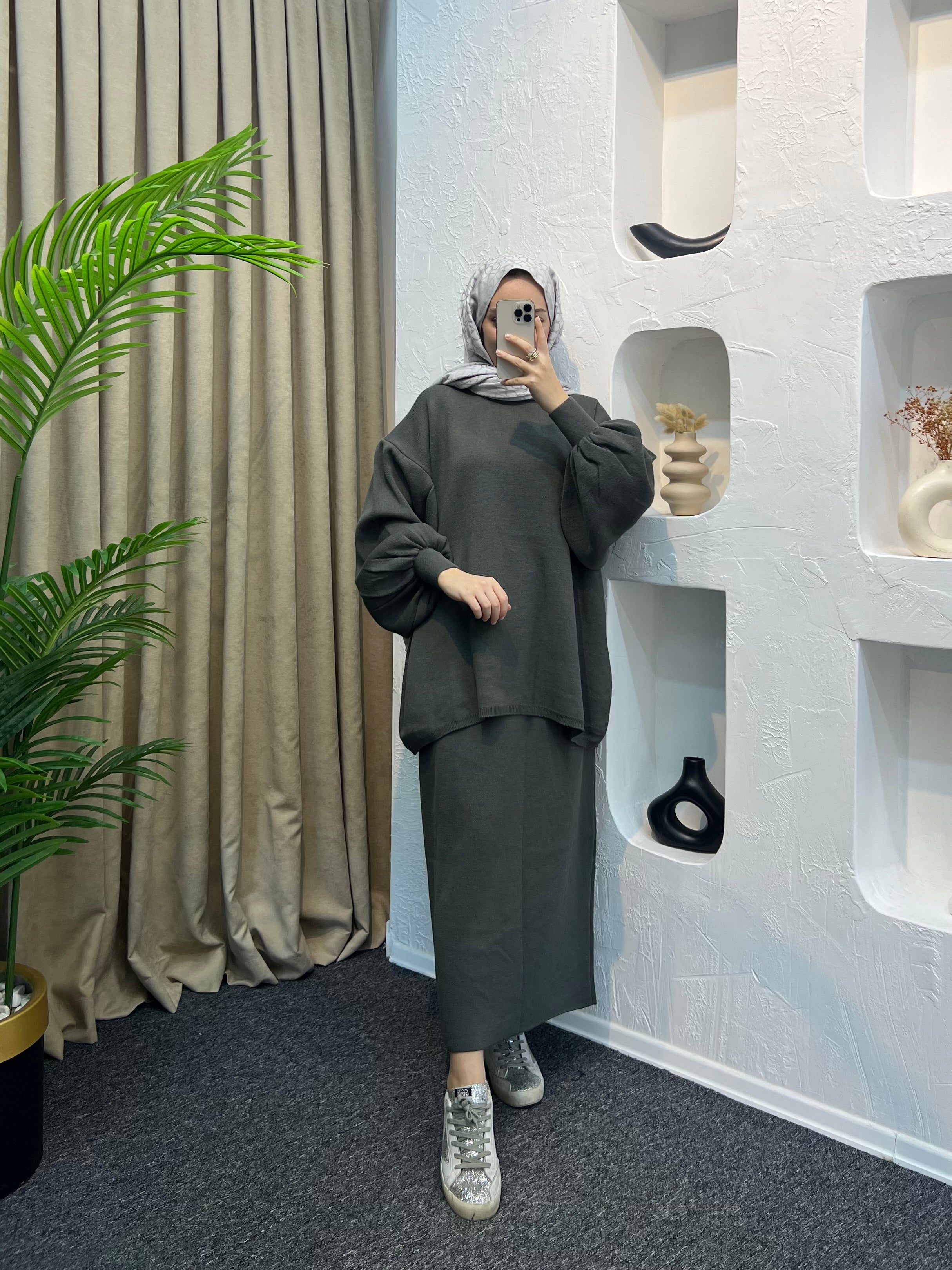 Roza Etekli Triko Takım