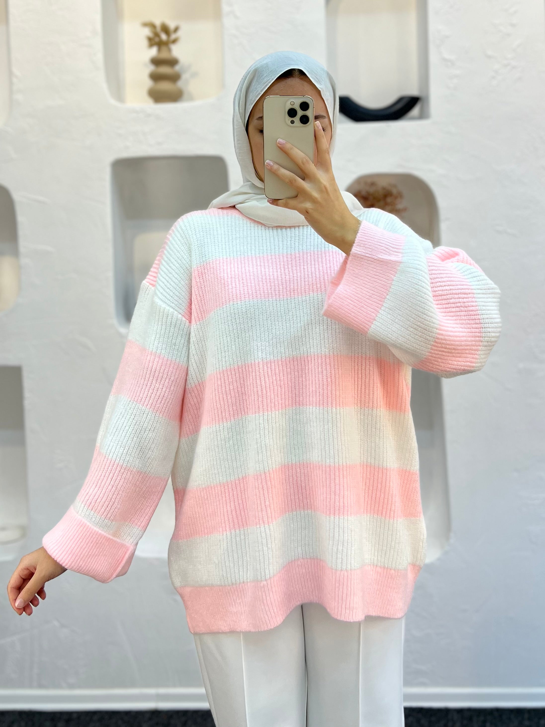 Yumoş Çizgili Kazak