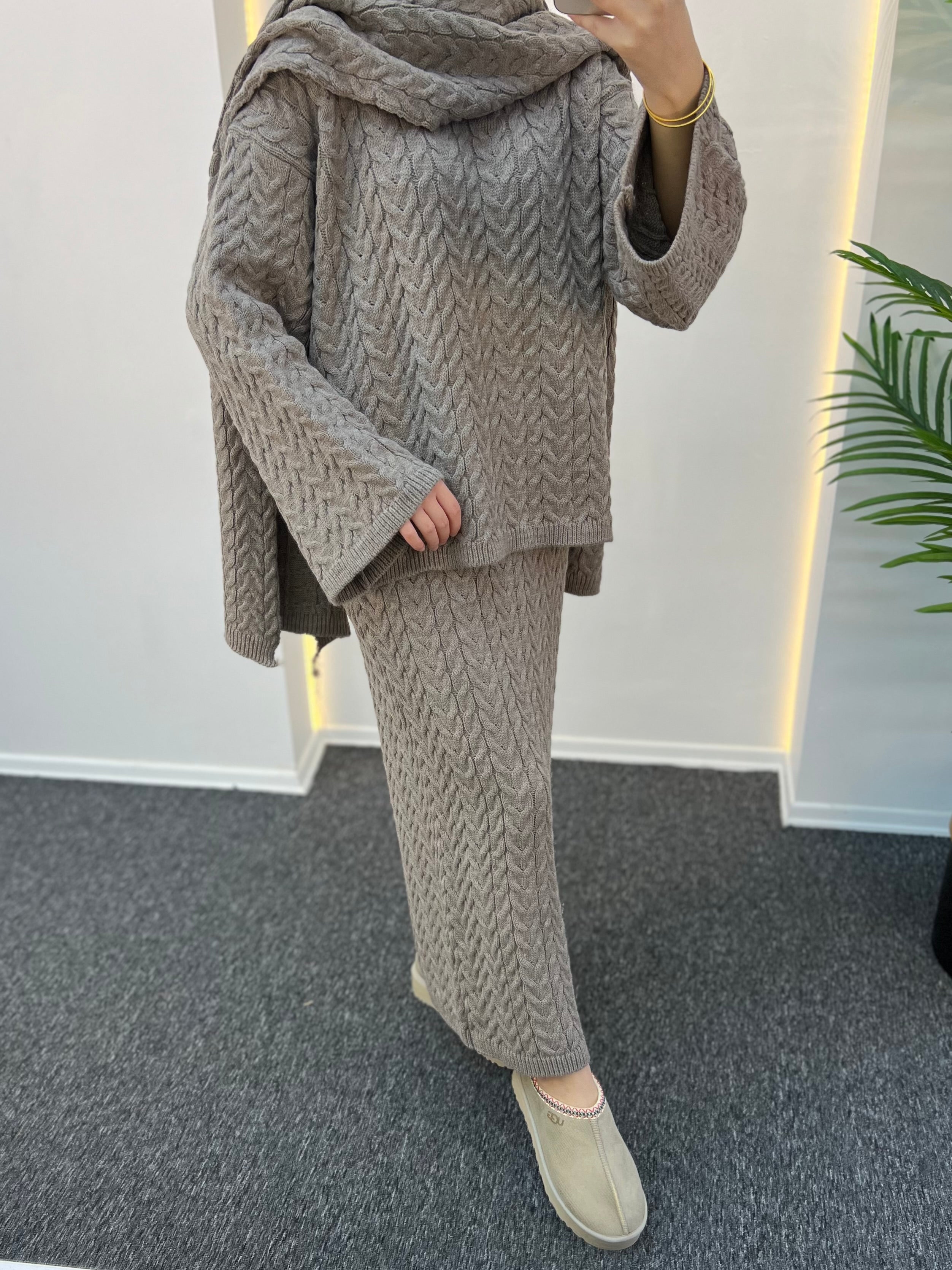 Freb Atkılı Örgü Takım