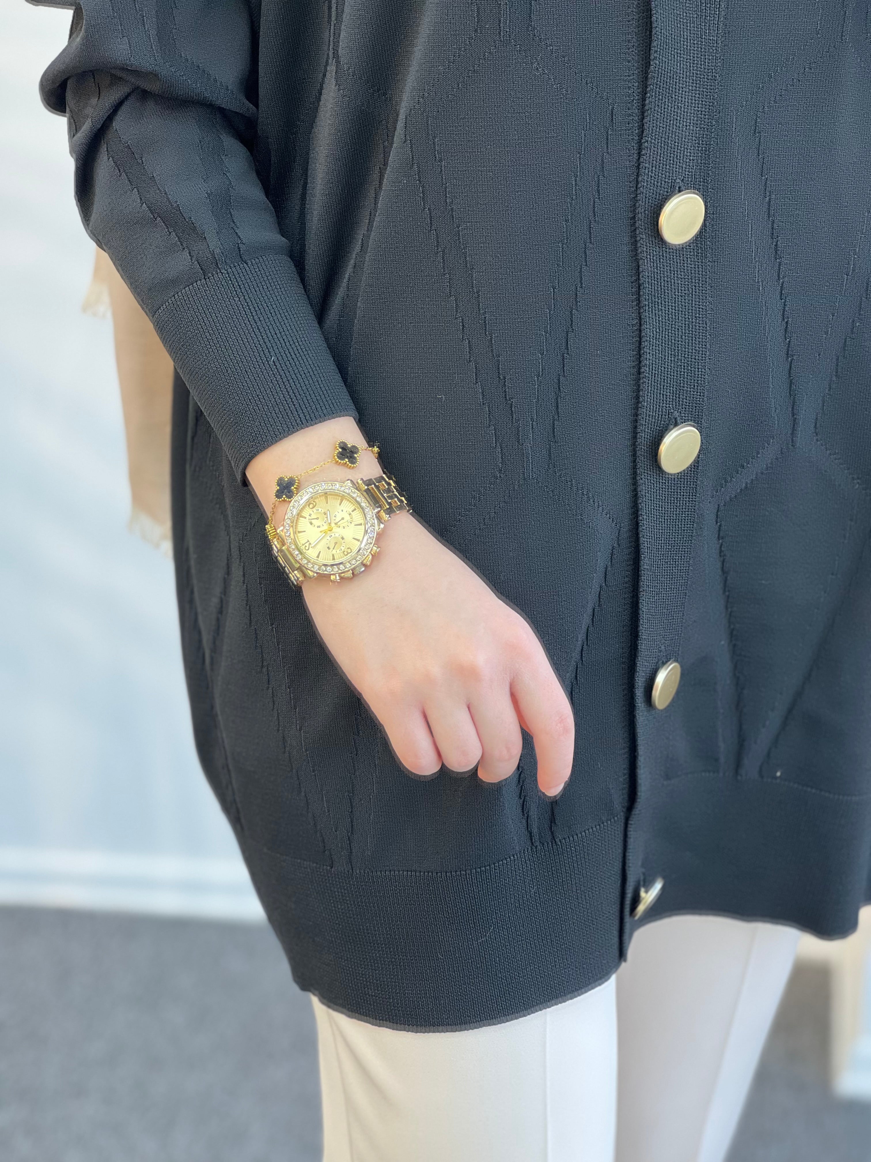 Alya Merserize  Hırka