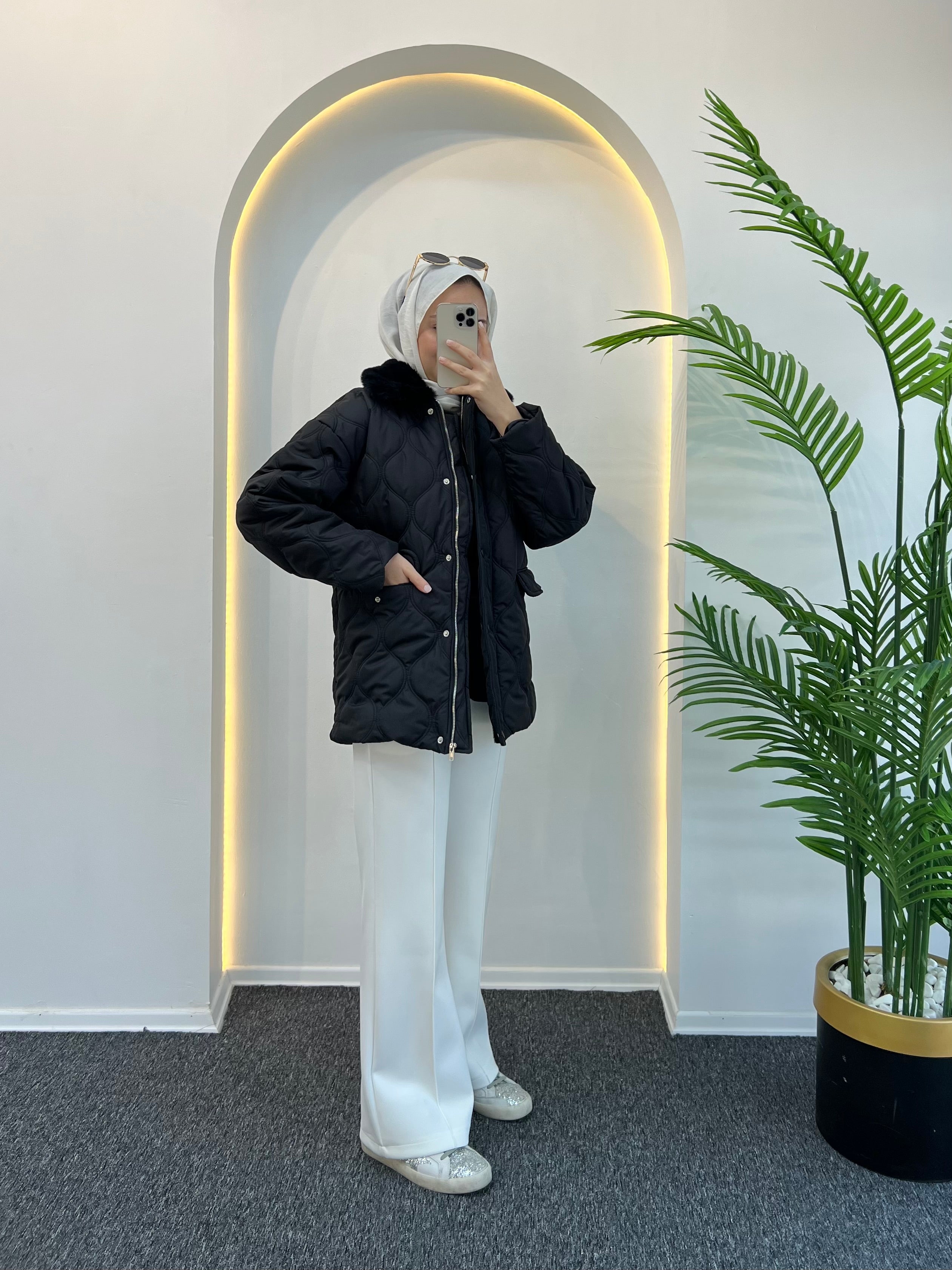 Betty Kapitone Şişme Mont