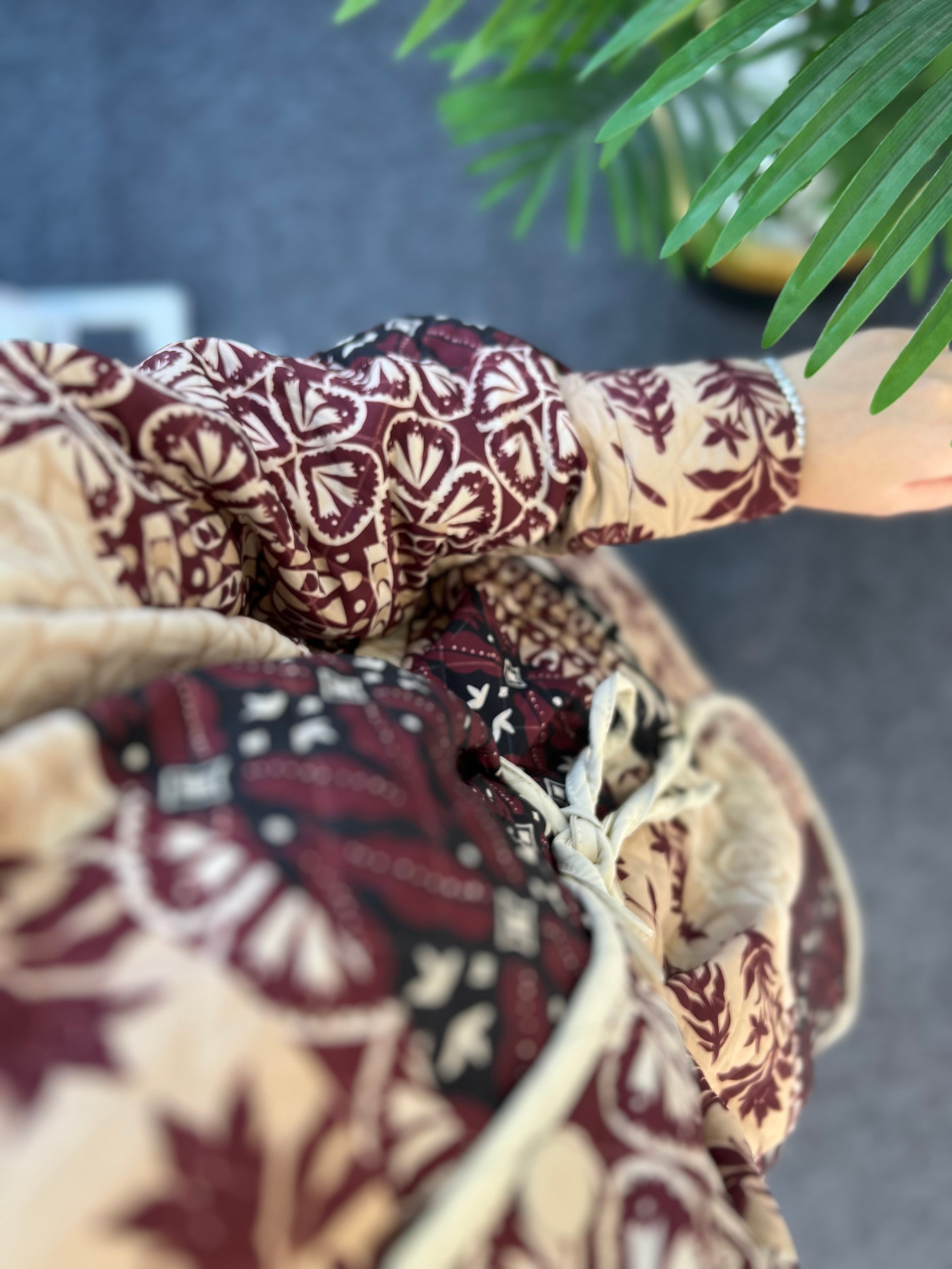 Karmen Kapitone Ceket