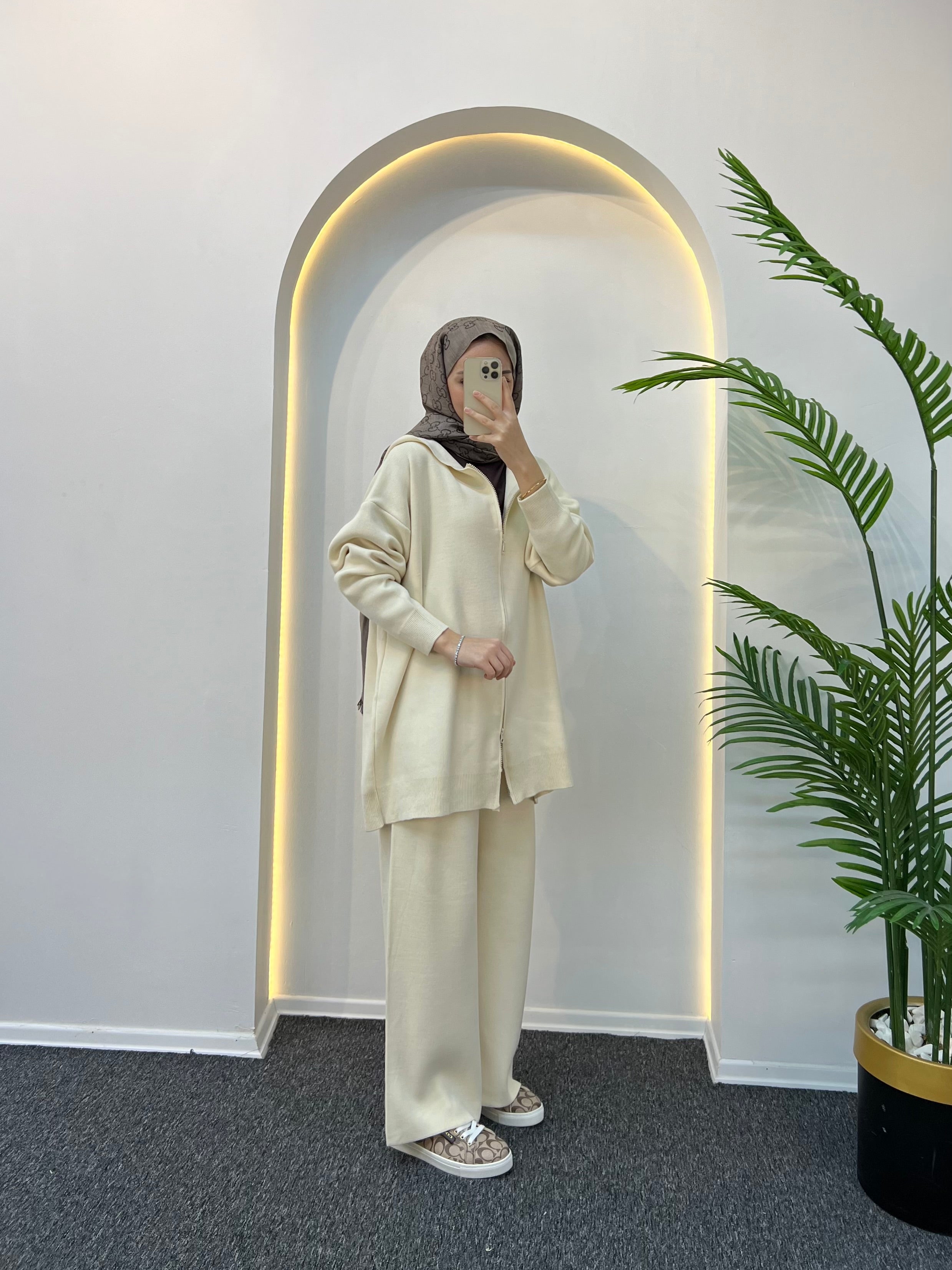 Rolly Kapüşonlu Triko Takım