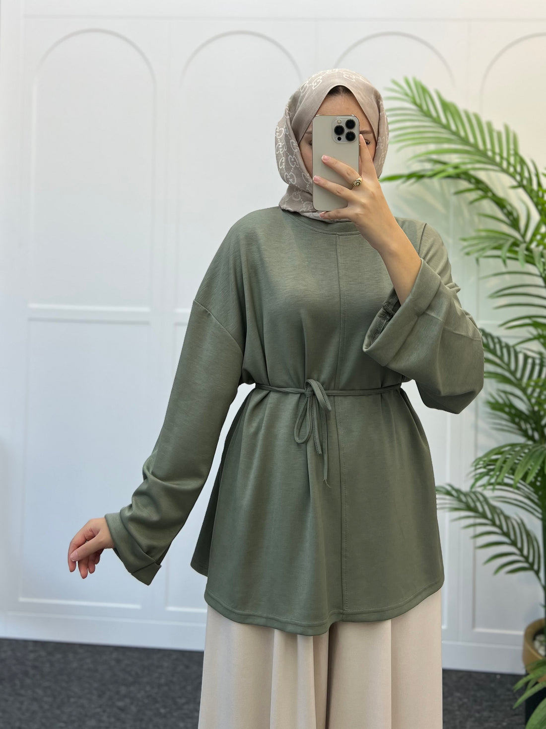 Rona Oysh Sweat 62408