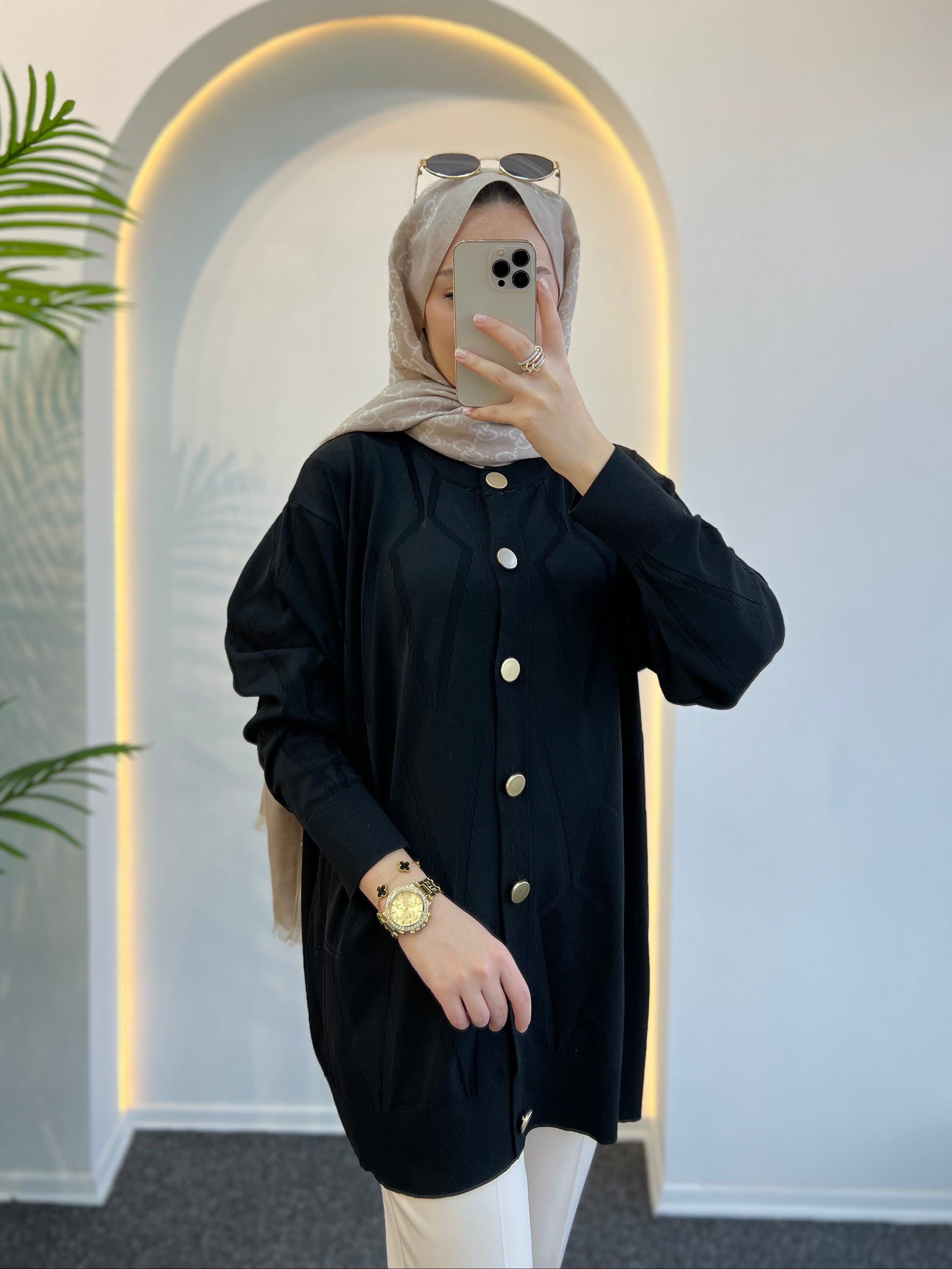 Alya Merserize  Hırka