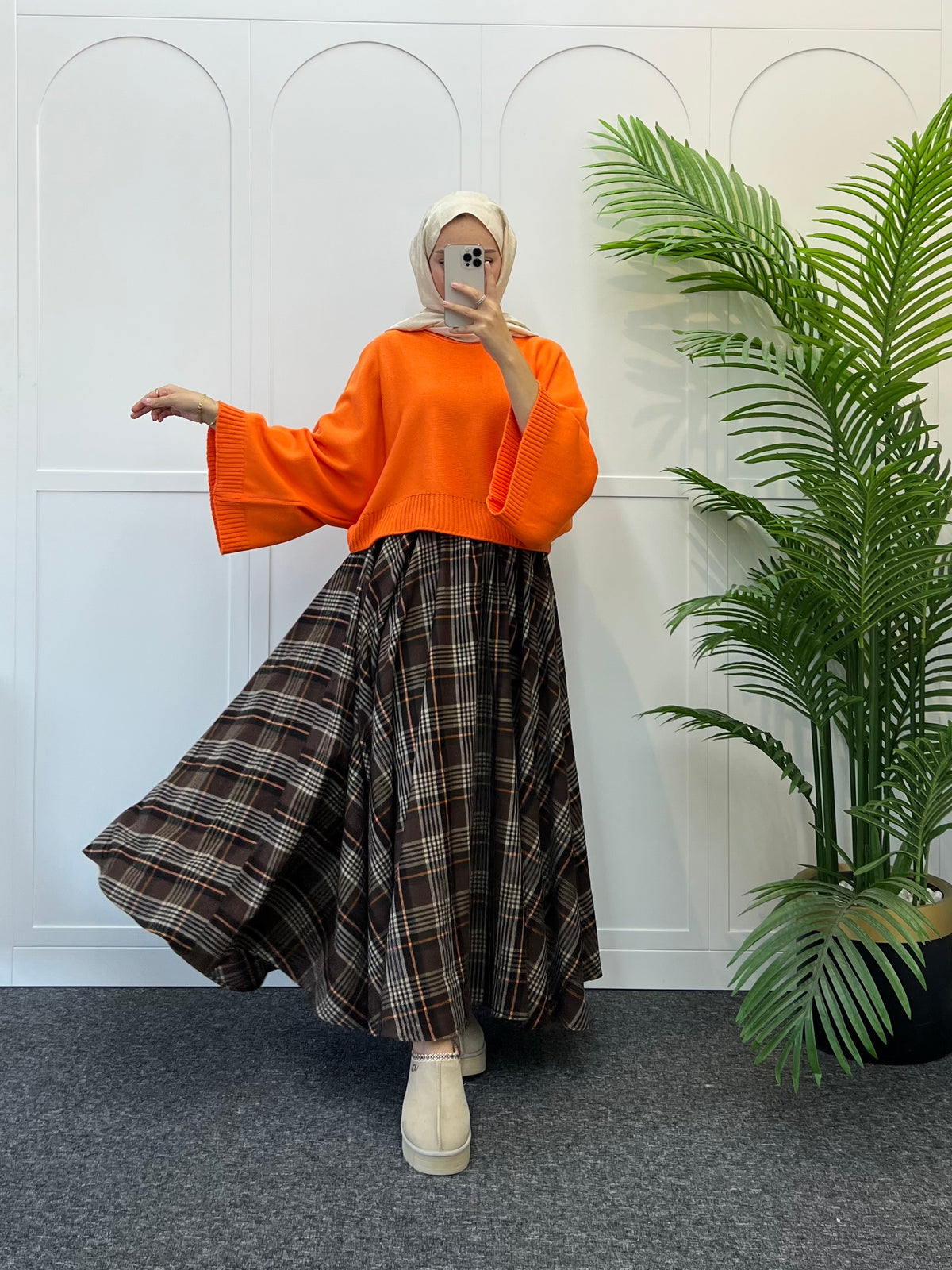 Mika Ekose Etek
