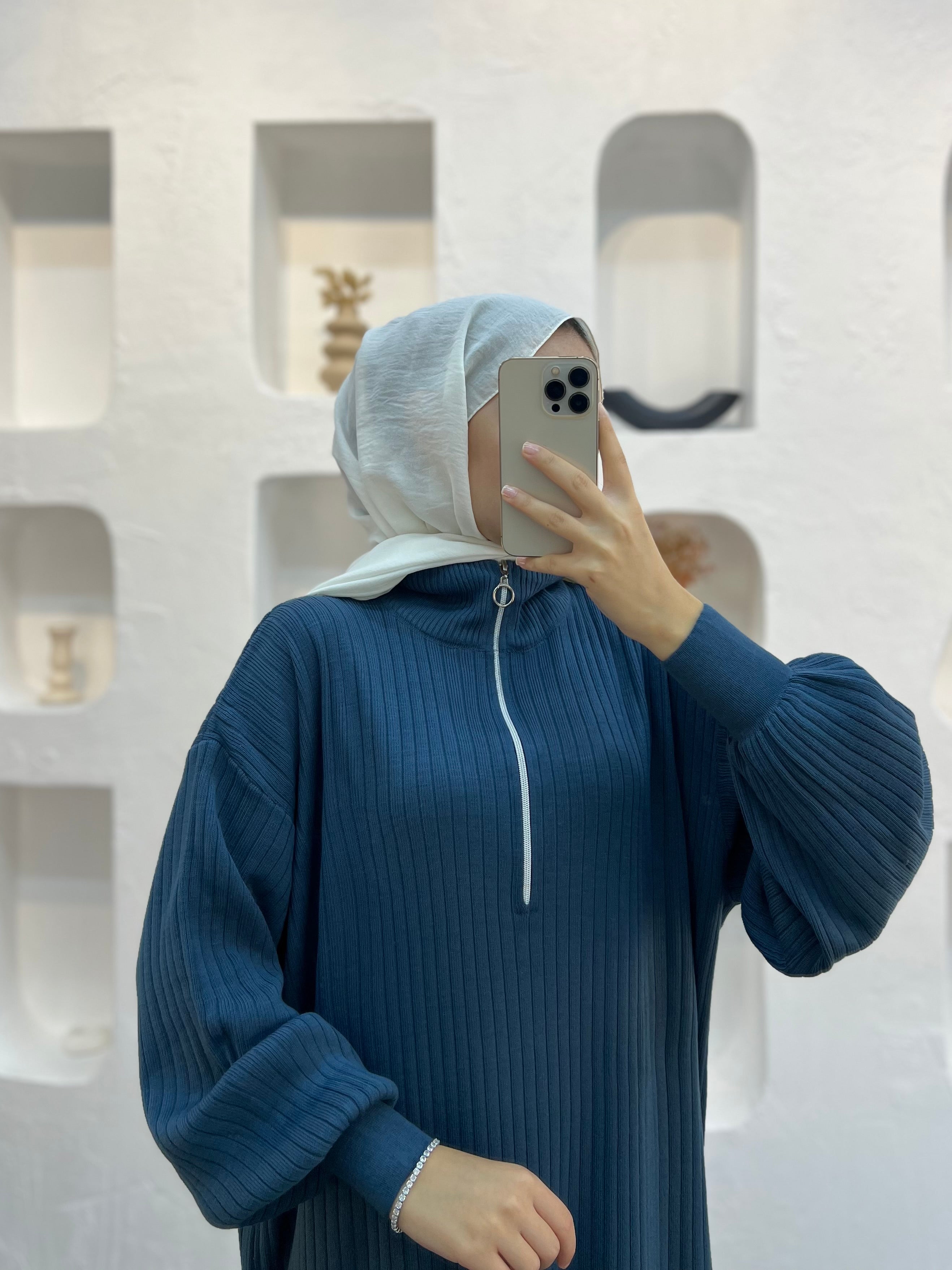 Fermuarlı Triko Elbise