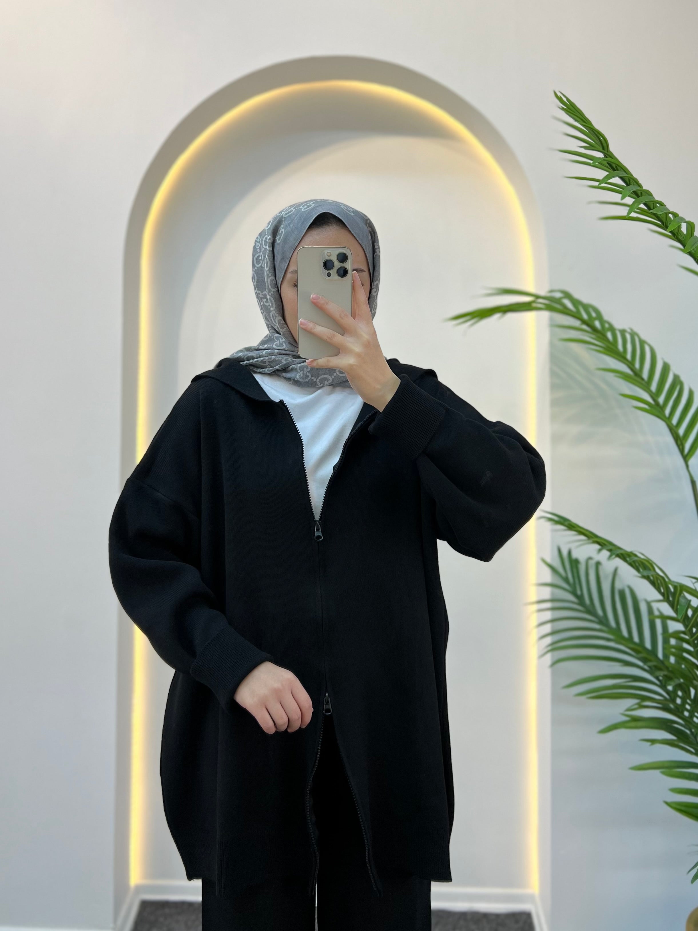 Rolly Kapüşonlu Triko Takım