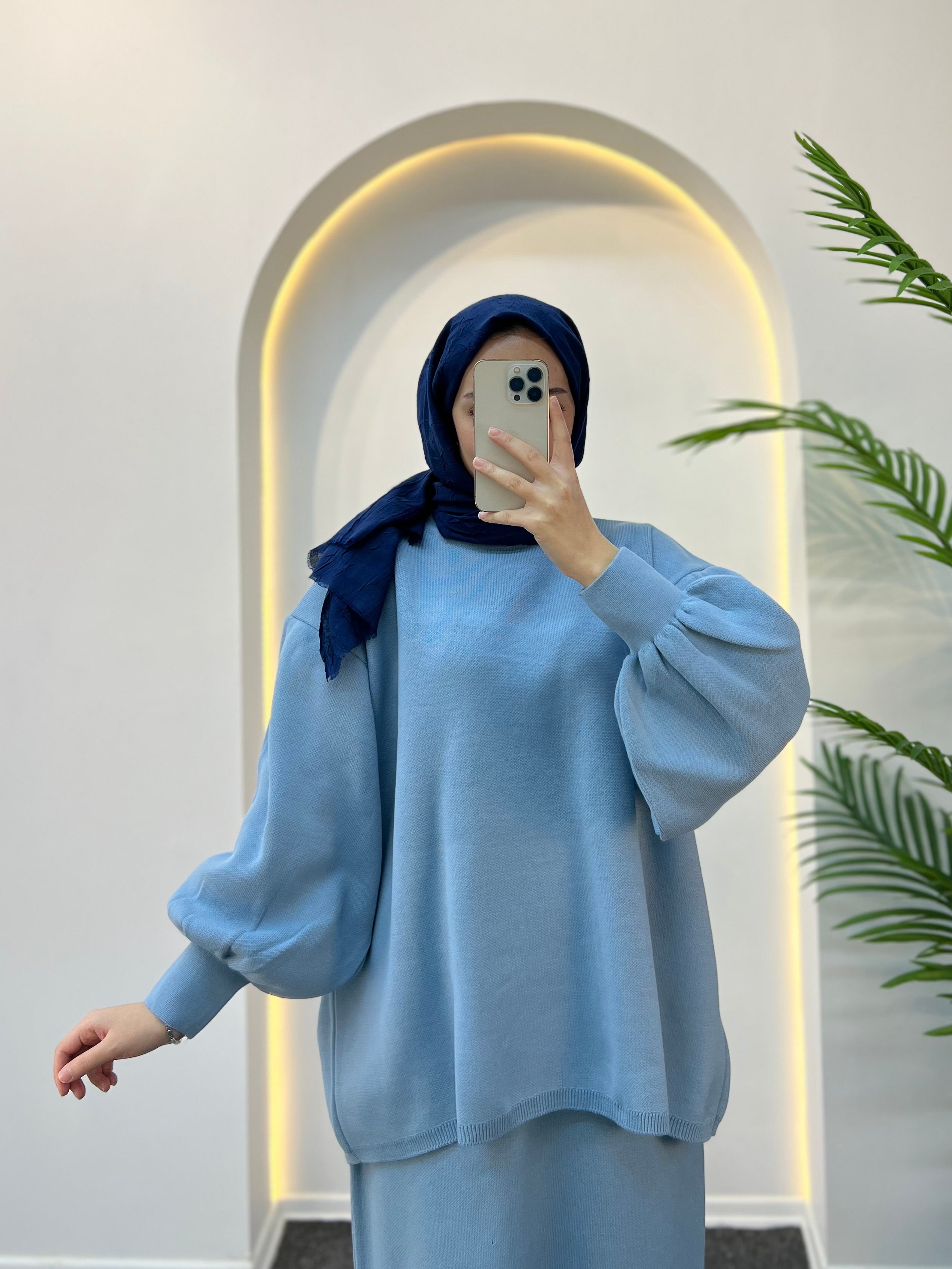 Roza Etekli Triko Takım