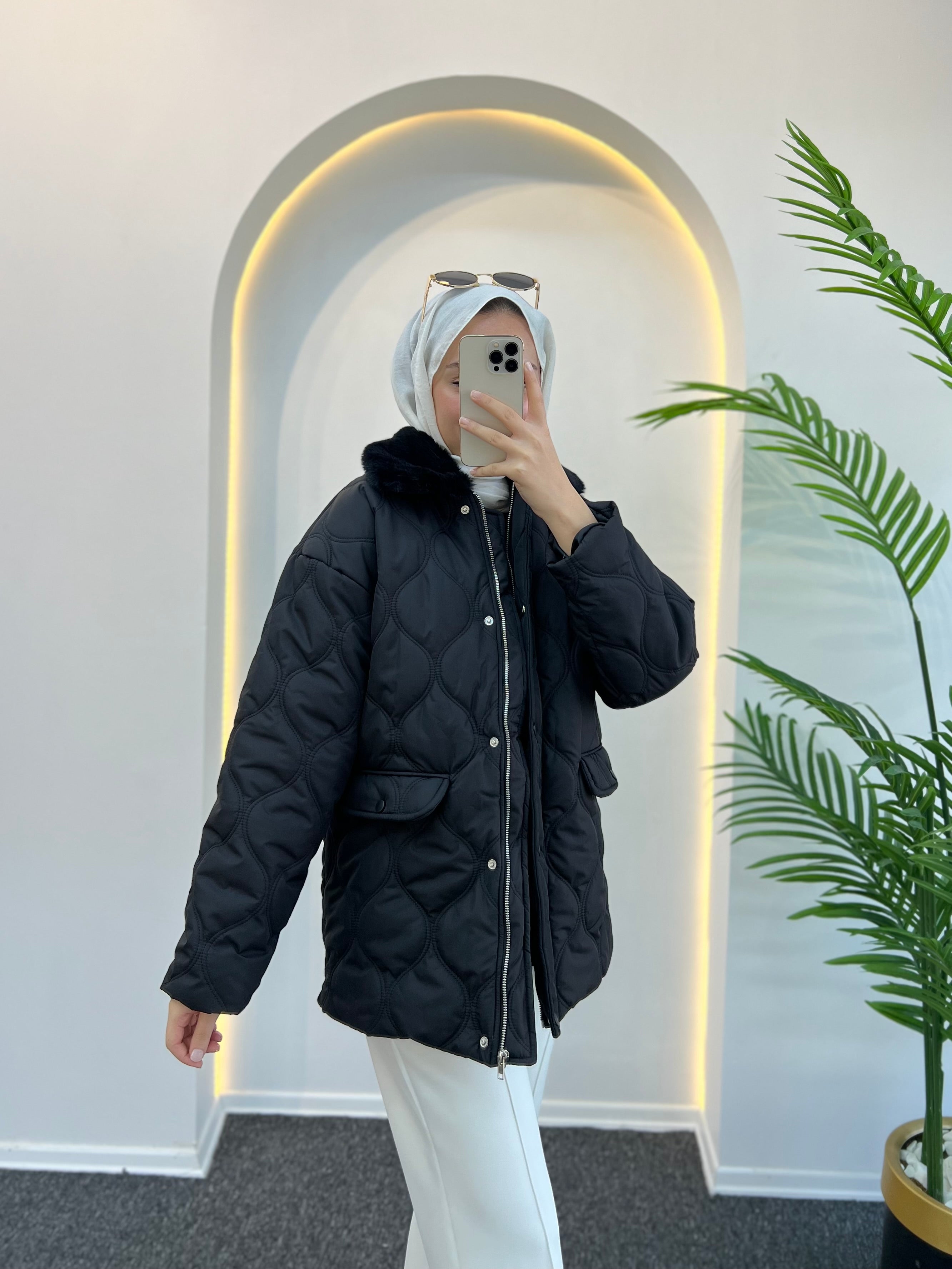 Betty Kapitone Şişme Mont