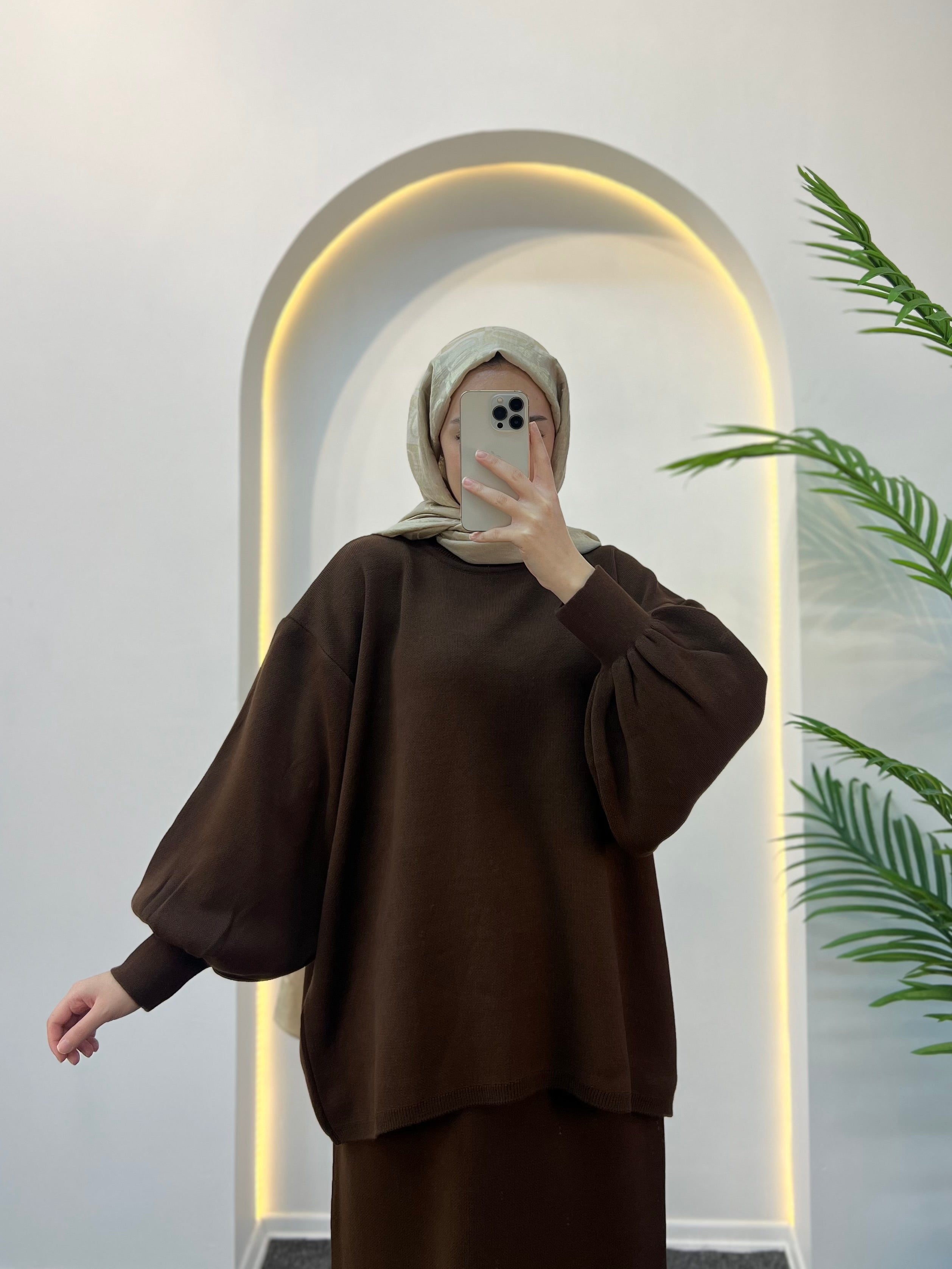 Roza Etekli Triko Takım