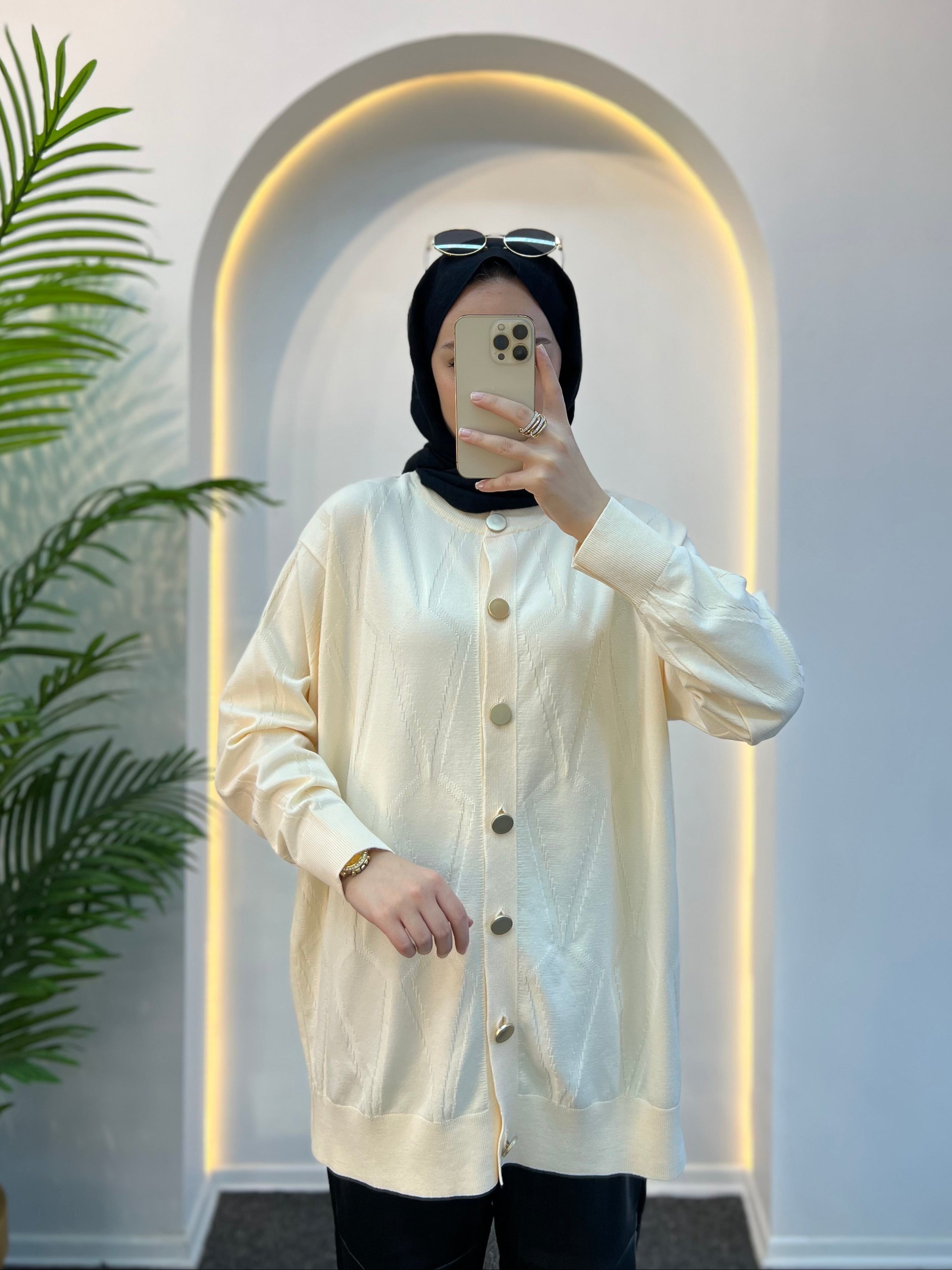 Alya Merserize  Hırka