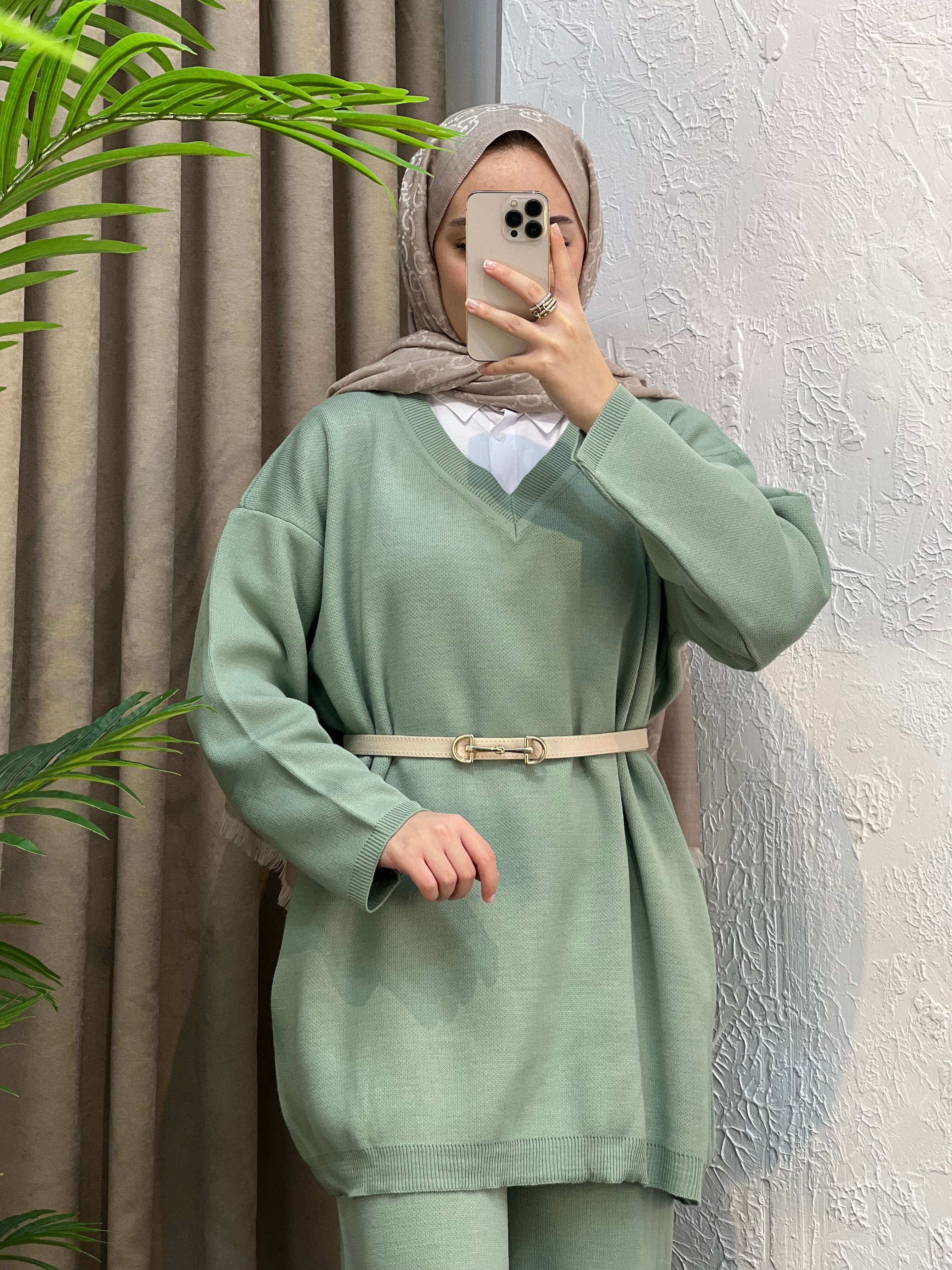 Alin V Yaka Triko Takım