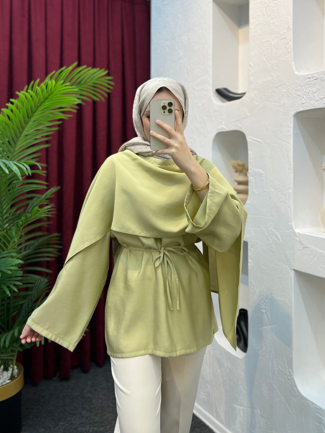 Lior Şal Detaylı Tensel Gömlek