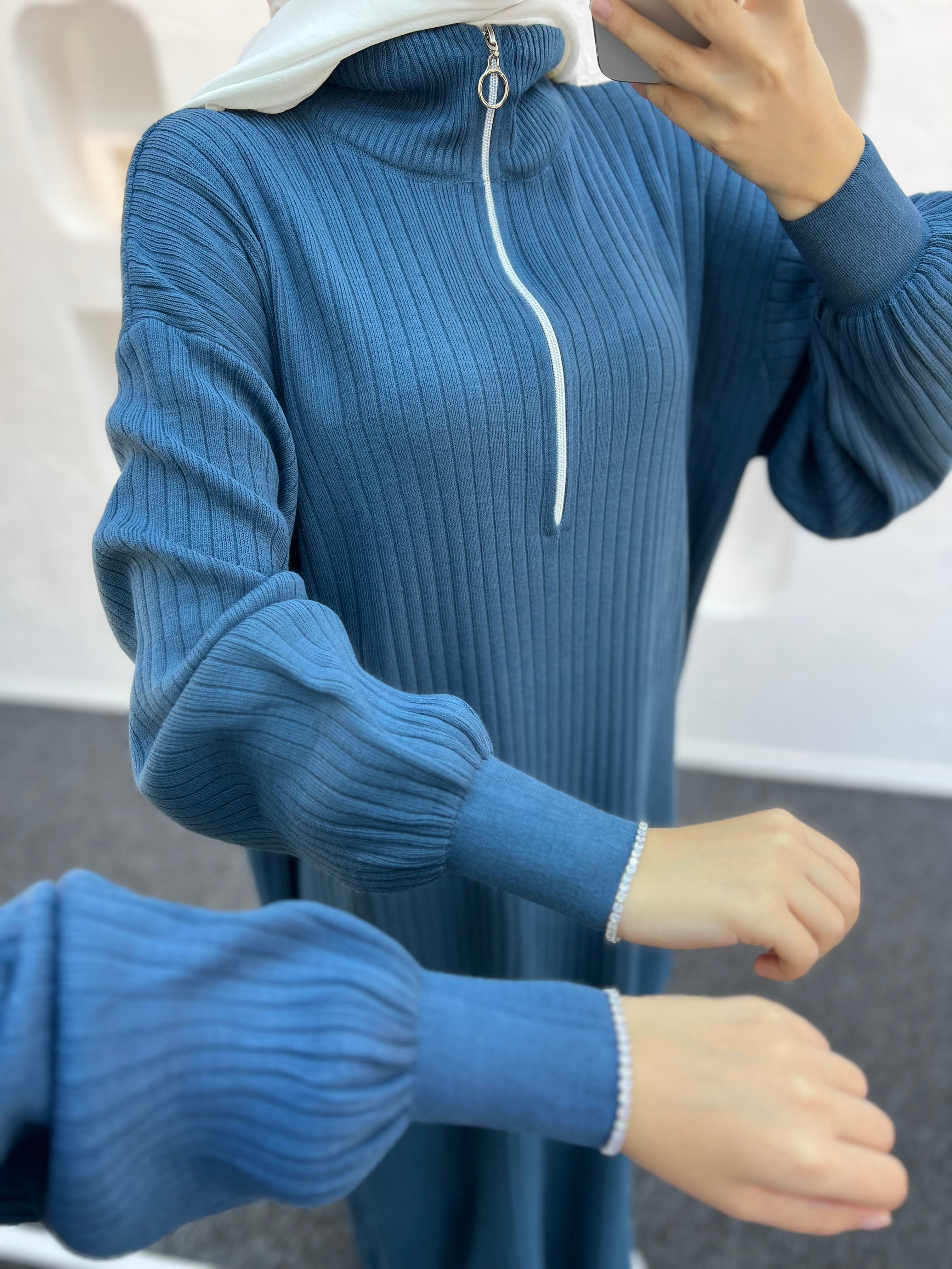 Fermuarlı Triko Elbise