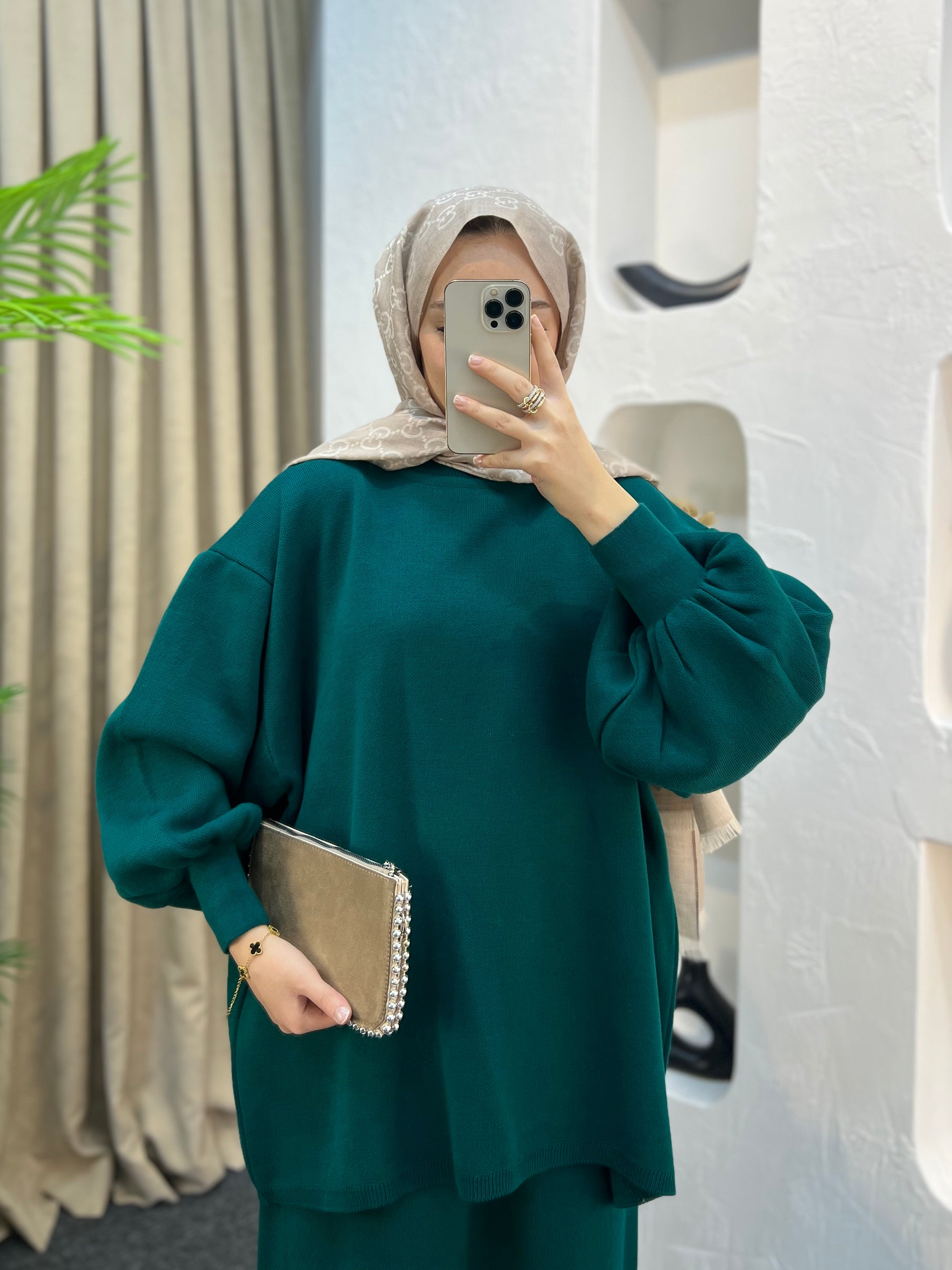 Roza Etekli Triko Takım