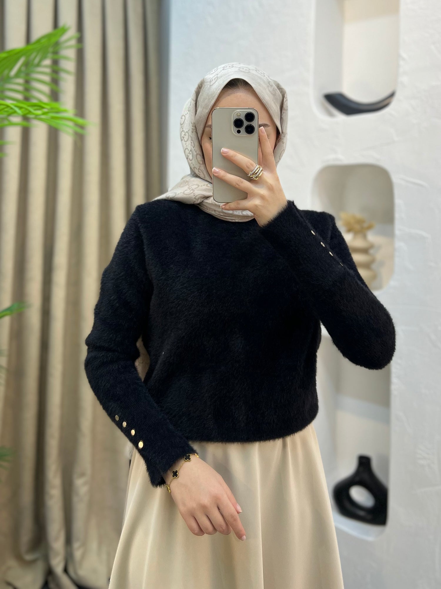 Neda Angora Kazak