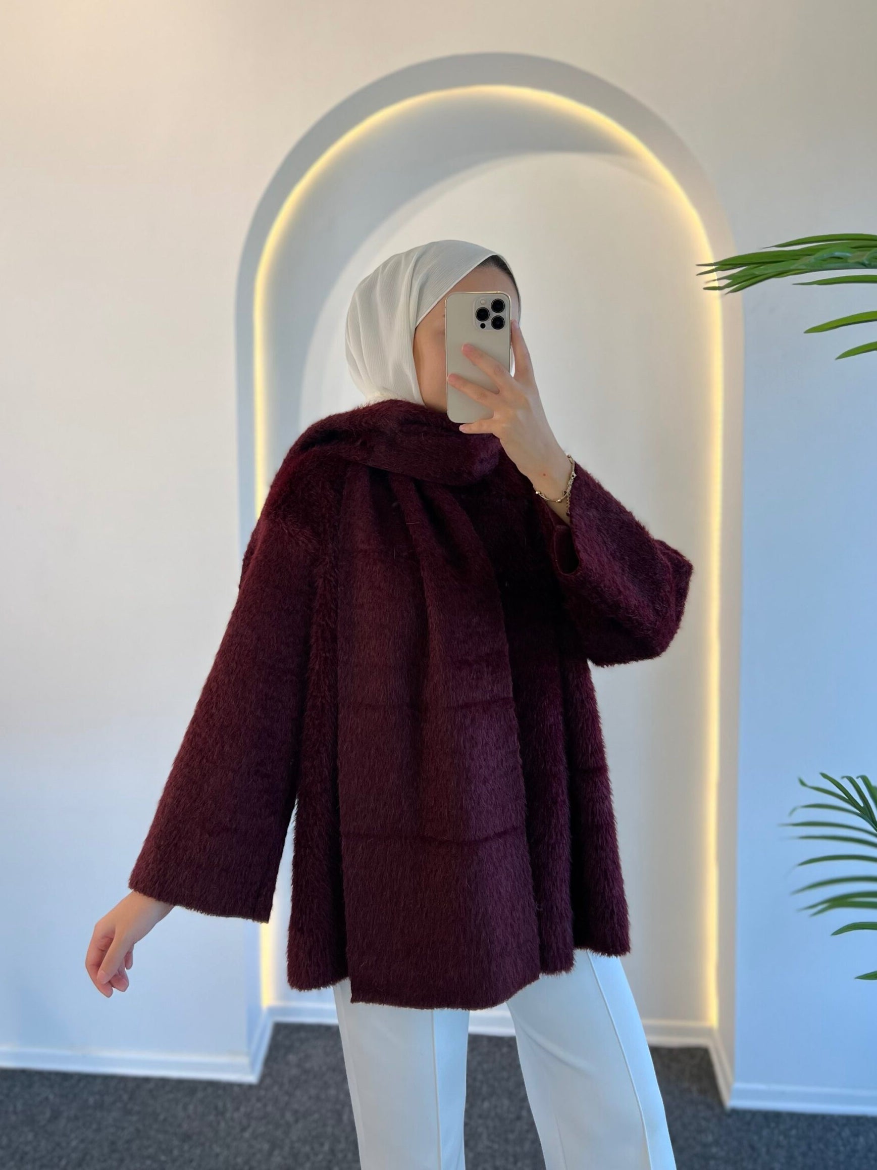 Ester Tüylü Atkılı Kap